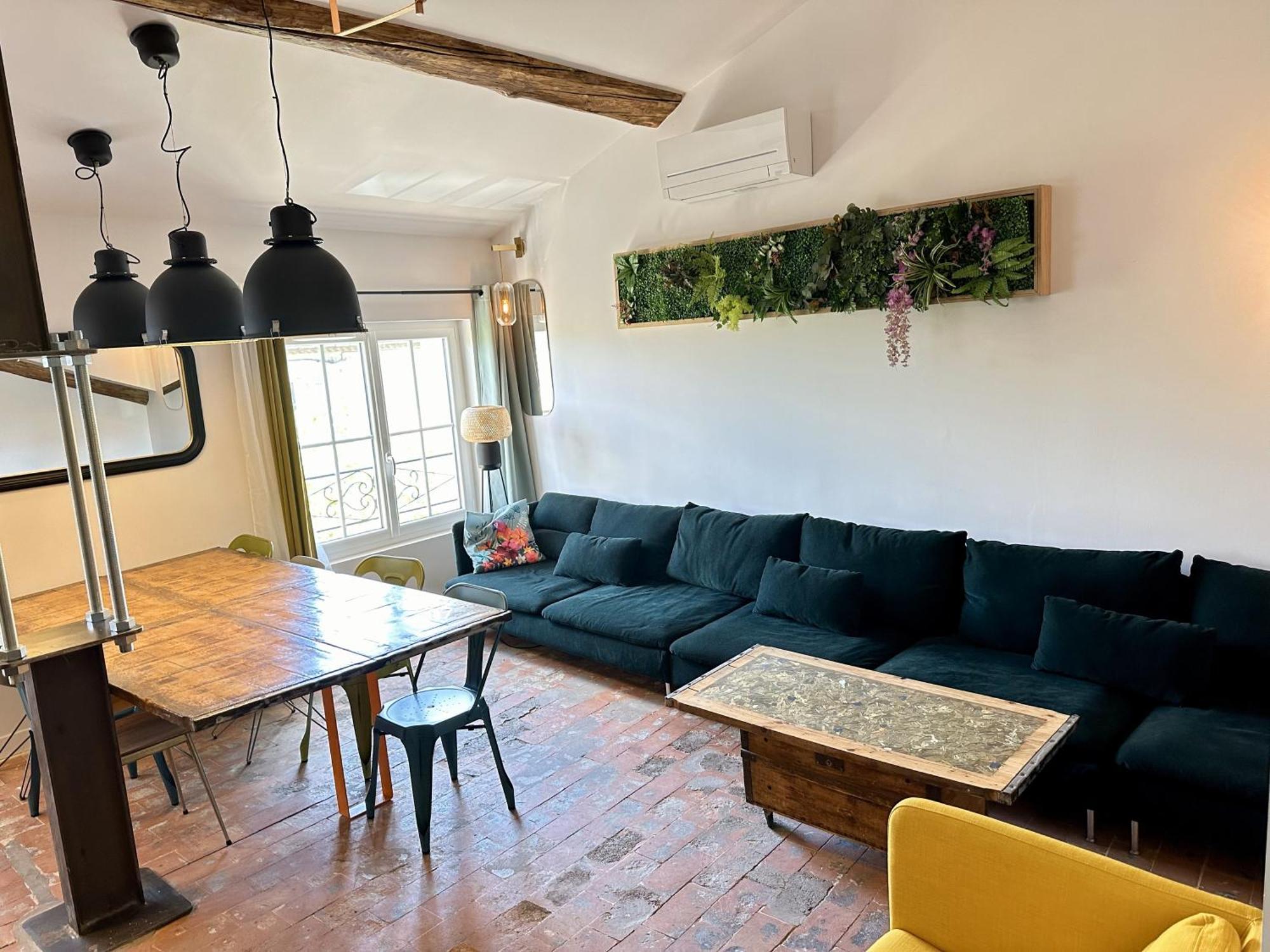 Apartment Loft Spacieux - Parking Inclus Manosque